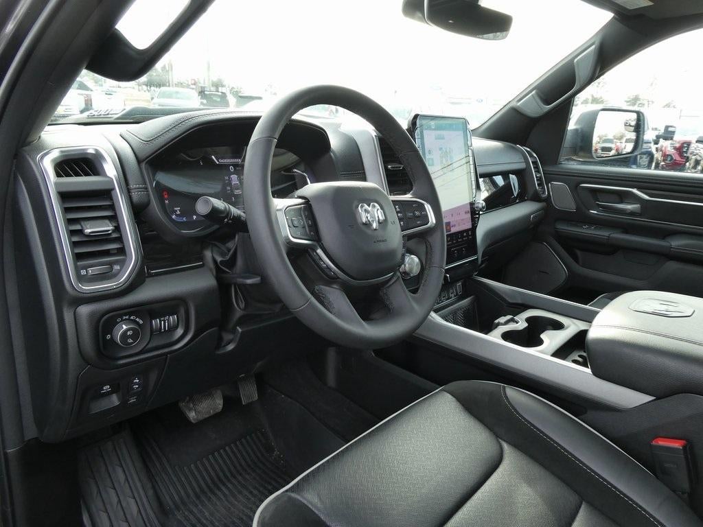 2025 RAM 1500 Laramie 4x4 Crew Cab 5'7" Box