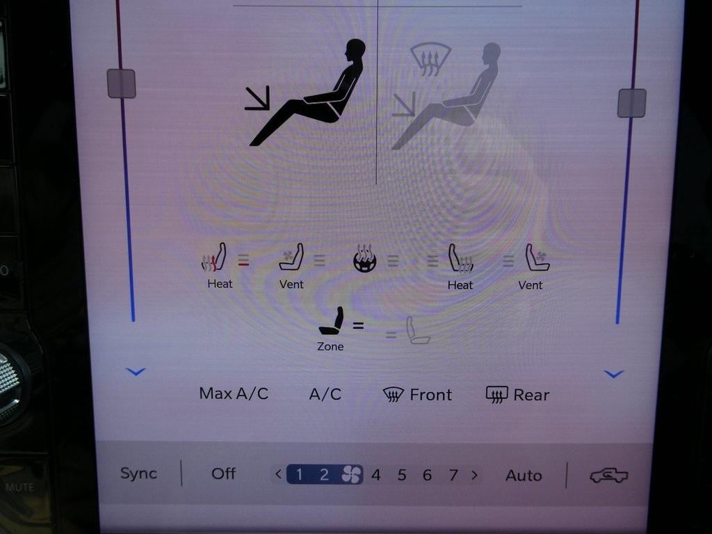 2025 RAM 1500 Laramie 4x4 Crew Cab 5'7" Box