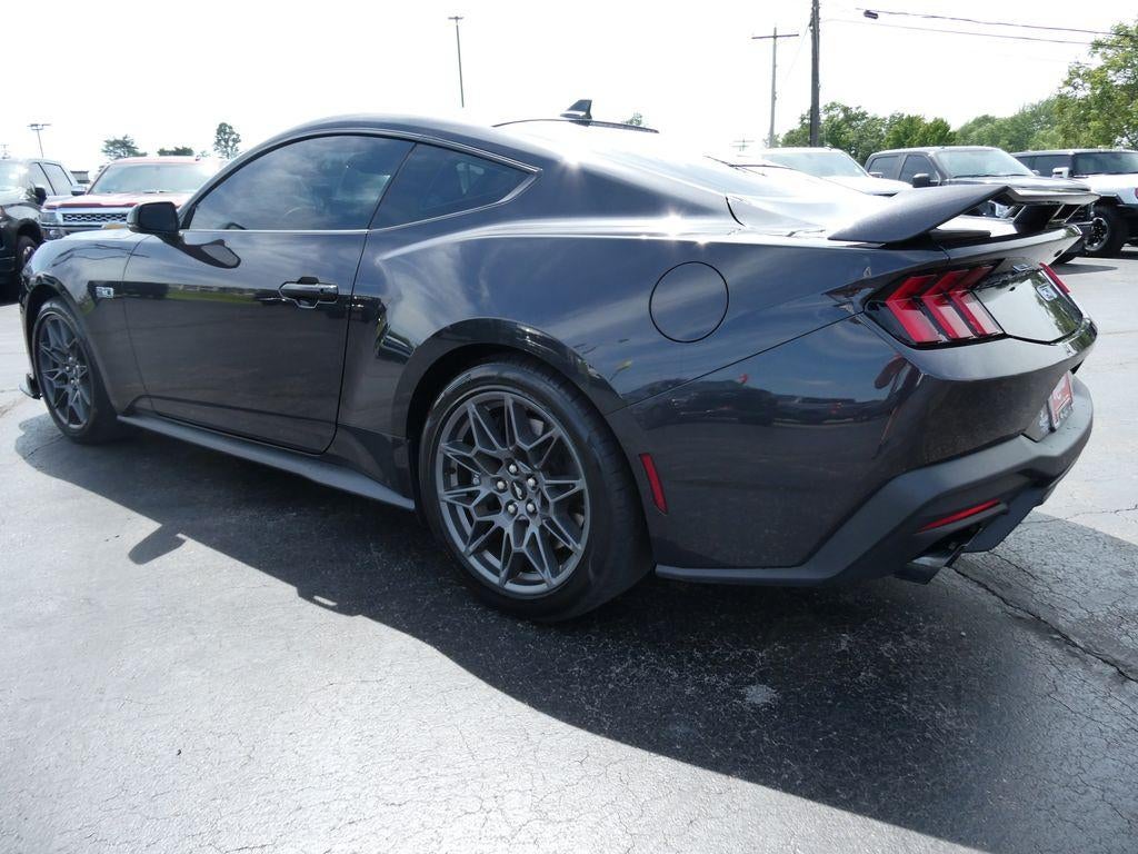 2024 Ford Mustang GT Premium Fastback