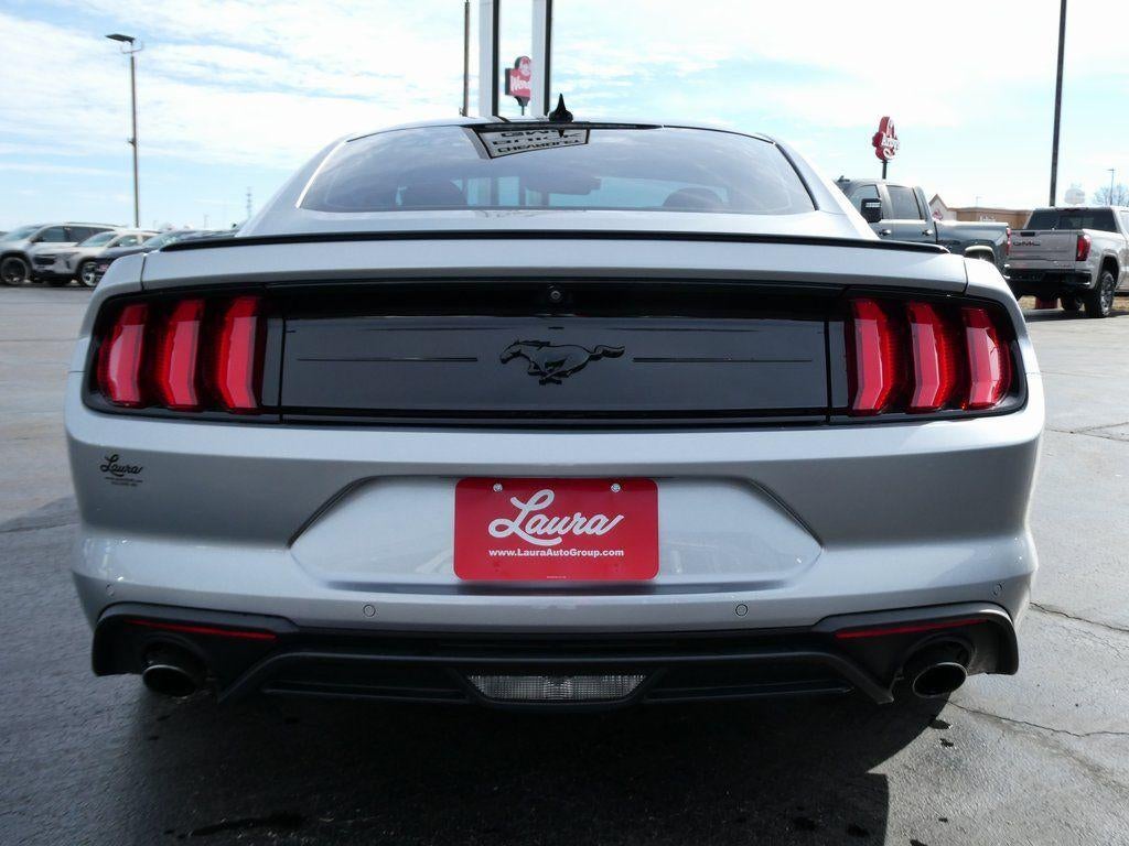 2021 Ford Mustang EcoBoost Fastback