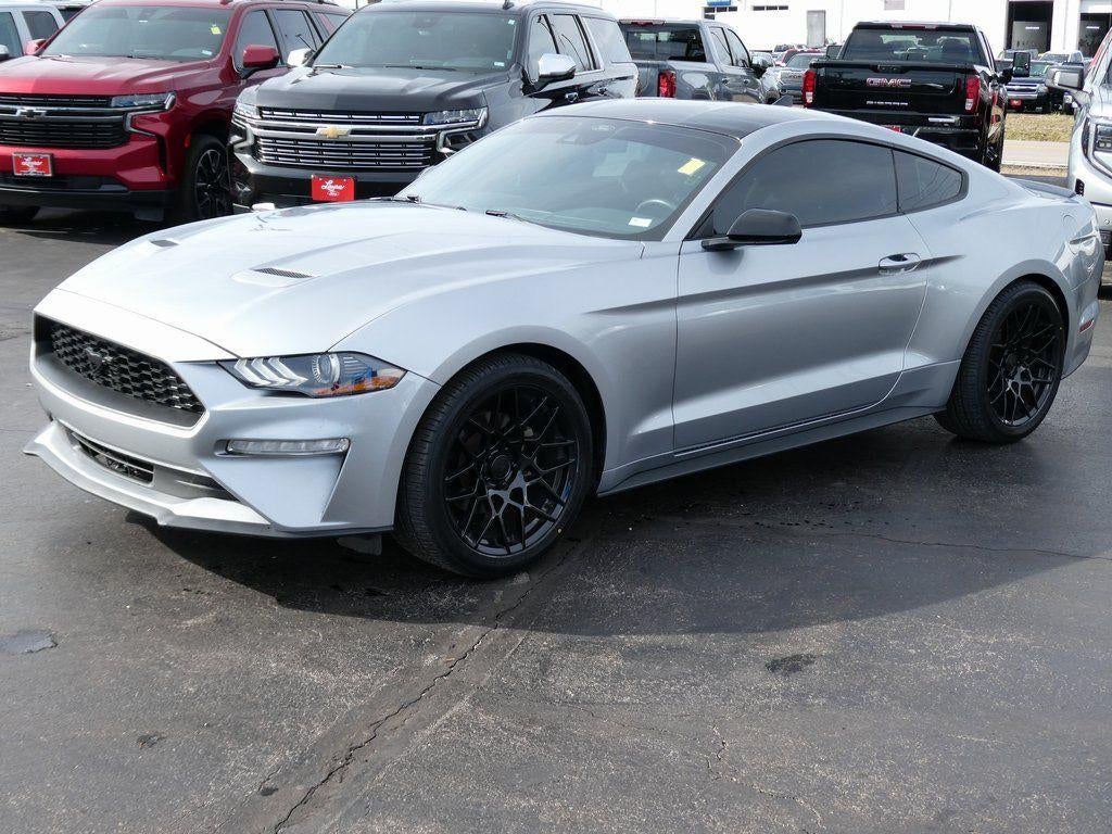 2021 Ford Mustang EcoBoost Fastback