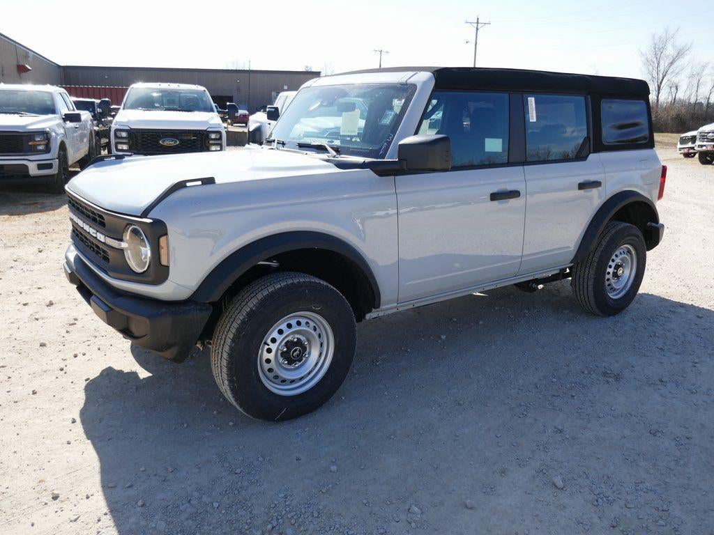 2026 Ford Bronco Base 4 Door 4x4