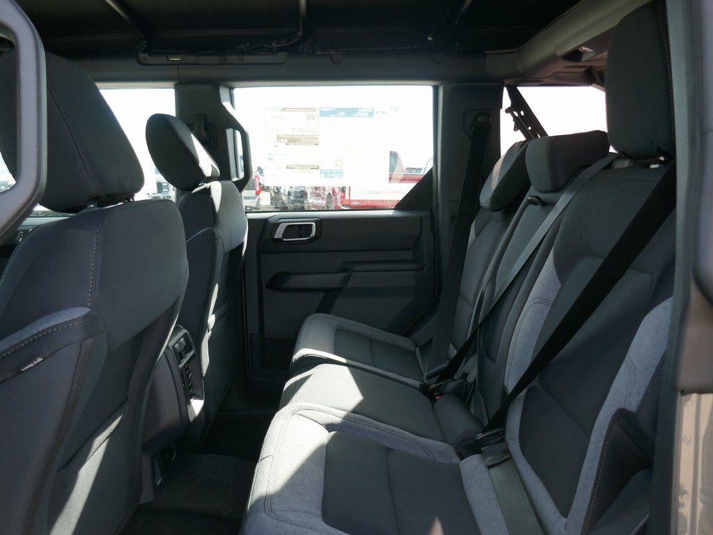 2026 Ford Bronco Base 4 Door 4x4