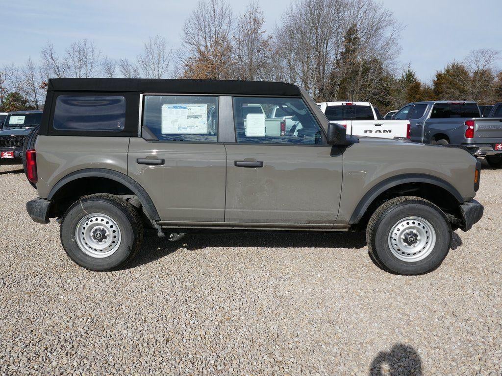 2026 Ford Bronco Base 4 Door 4x4