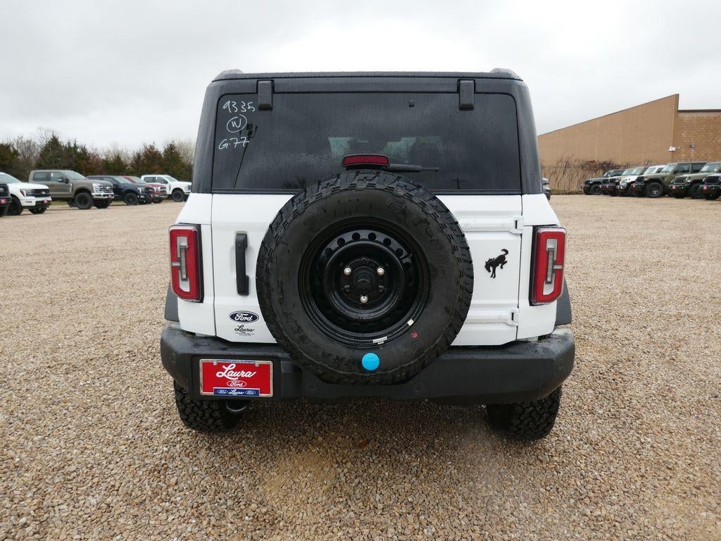 2026 Ford Bronco Outer Banks 4 Door 4x4