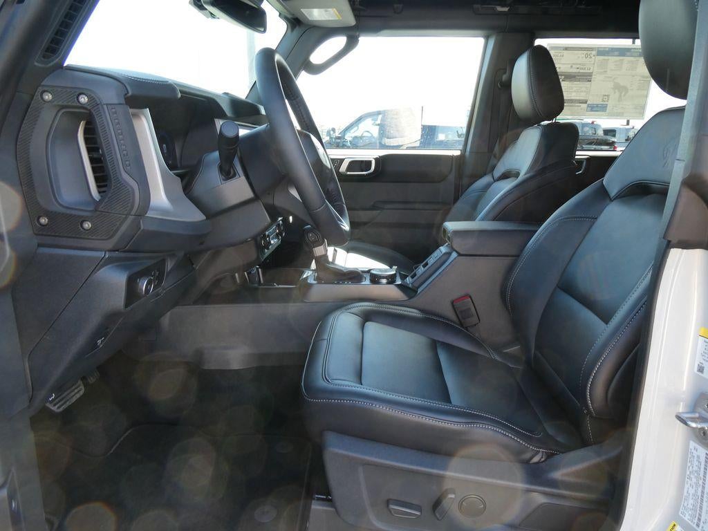 2026 Ford Bronco Outer Banks 4 Door 4x4