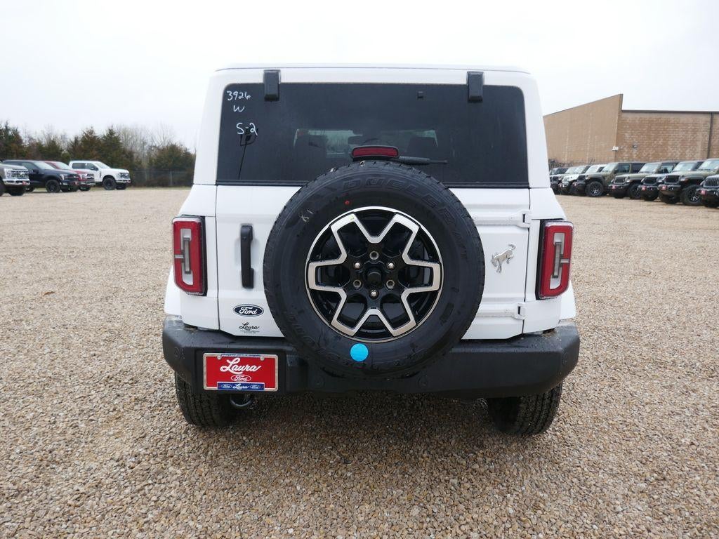 2026 Ford Bronco Outer Banks 4 Door 4x4