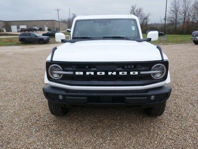 2026 Ford Bronco Outer Banks 4 Door 4x4