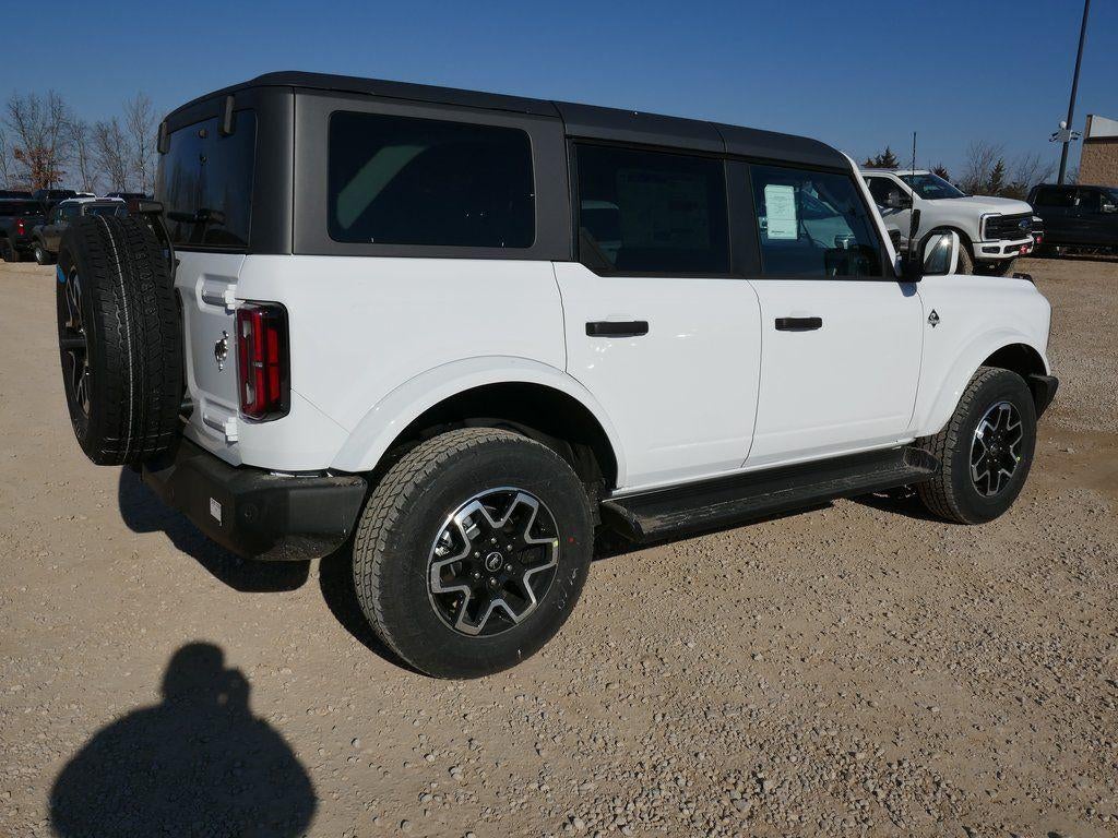 2026 Ford Bronco Outer Banks 4 Door 4x4
