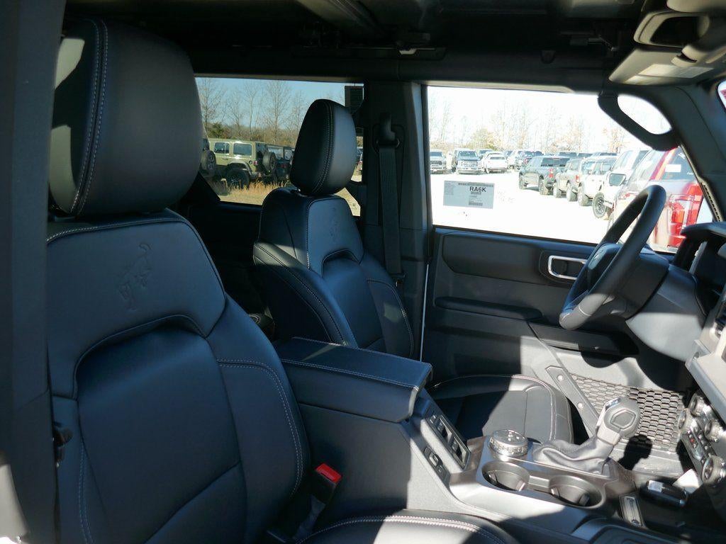 2026 Ford Bronco Outer Banks 4 Door 4x4