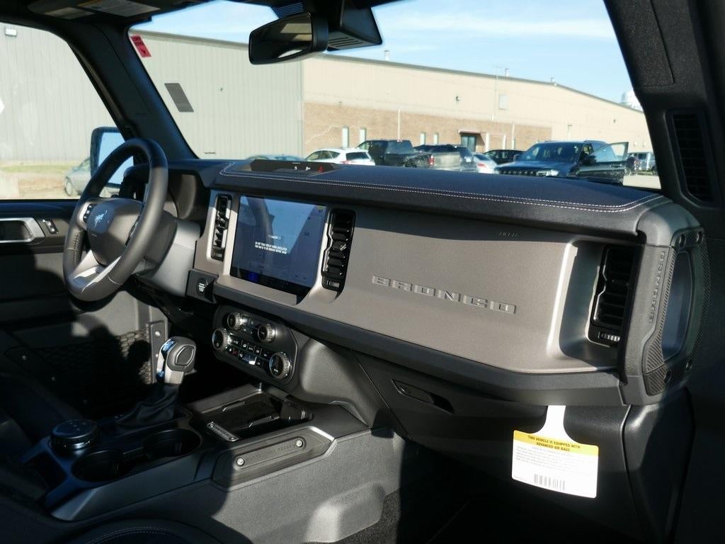 2025 Ford Bronco Outer Banks 4 Door 4x4