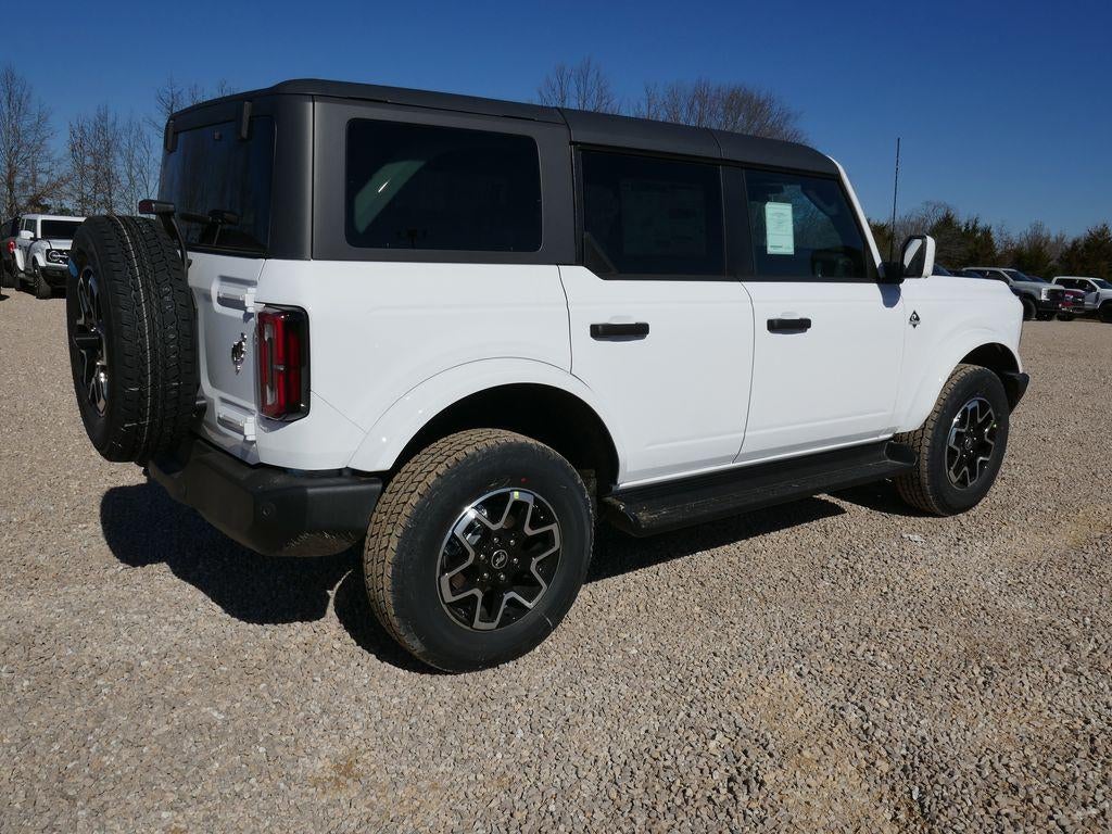 2026 Ford Bronco Outer Banks 4 Door 4x4