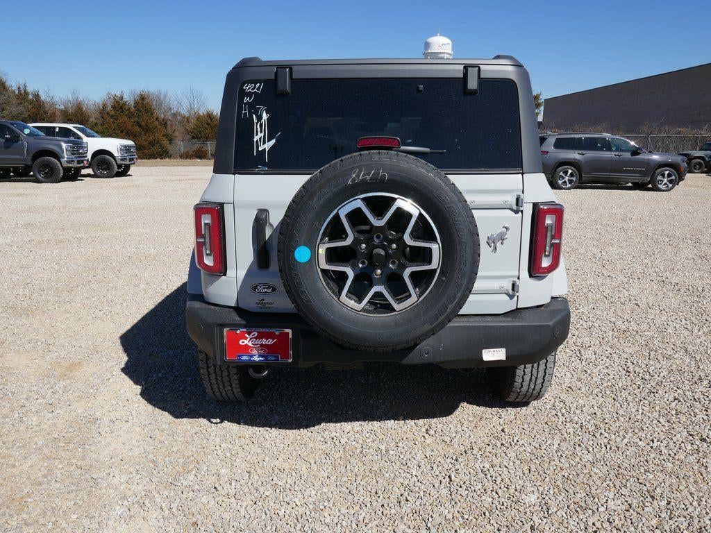 2026 Ford Bronco Outer Banks 4 Door 4x4