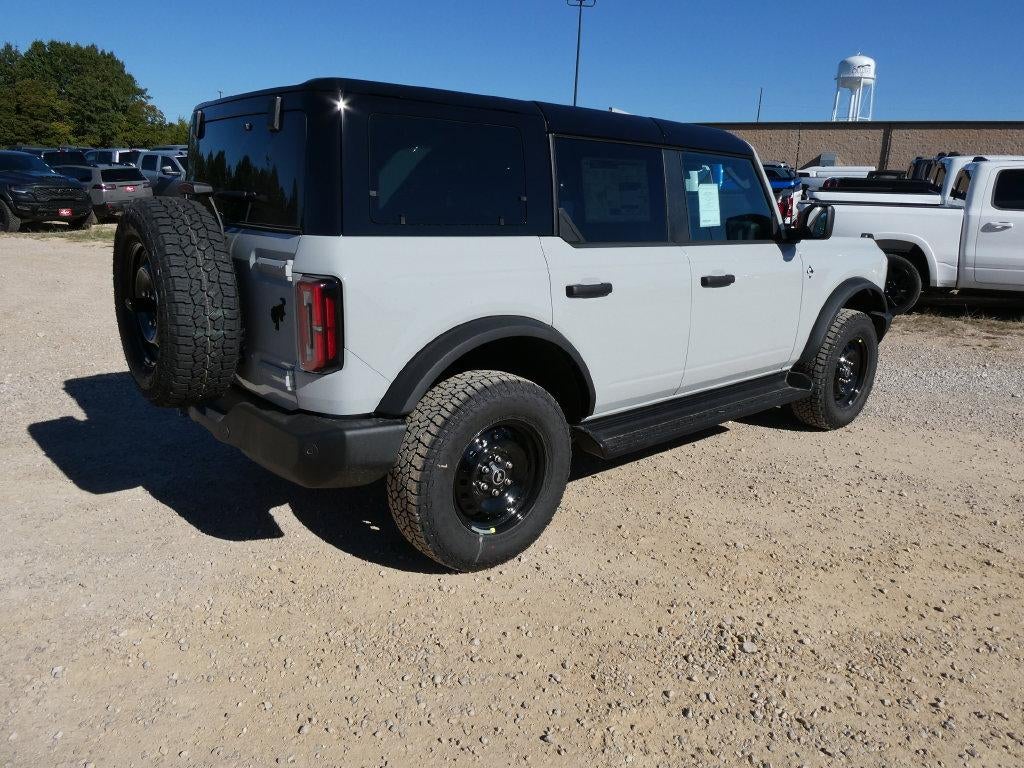 2026 Ford Bronco Outer Banks 4 Door 4x4