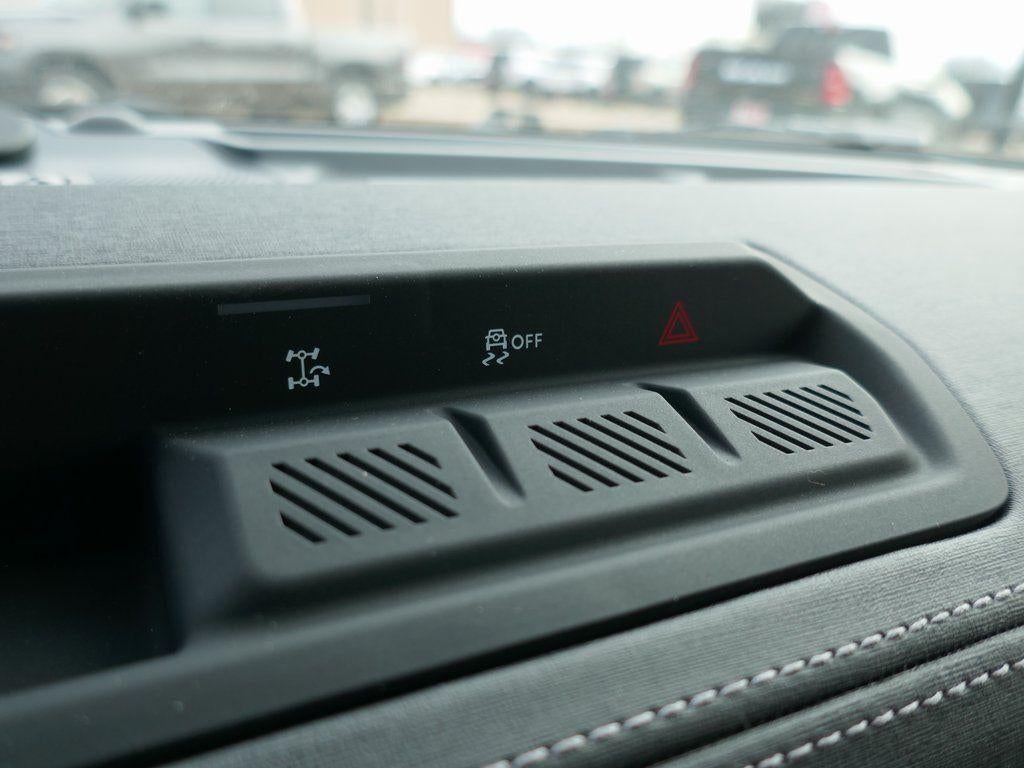 2026 Ford Bronco Outer Banks 4 Door 4x4