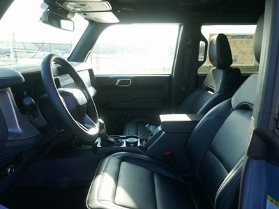 2025 Ford Bronco Outer Banks 4 Door 4x4