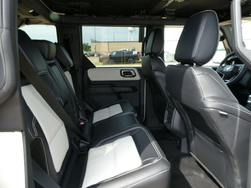 2026 Ford Bronco Outer Banks 4 Door 4x4