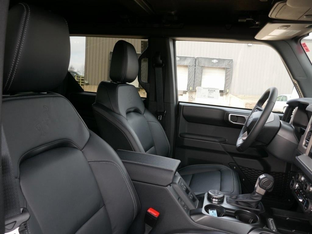 2025 Ford Bronco Outer Banks 4 Door 4x4