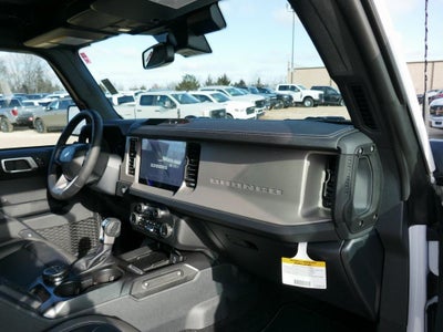 2025 Ford Bronco Outer Banks 4 Door 4x4