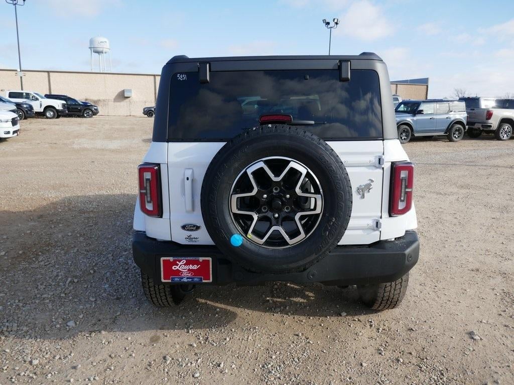 2025 Ford Bronco Outer Banks 4 Door 4x4