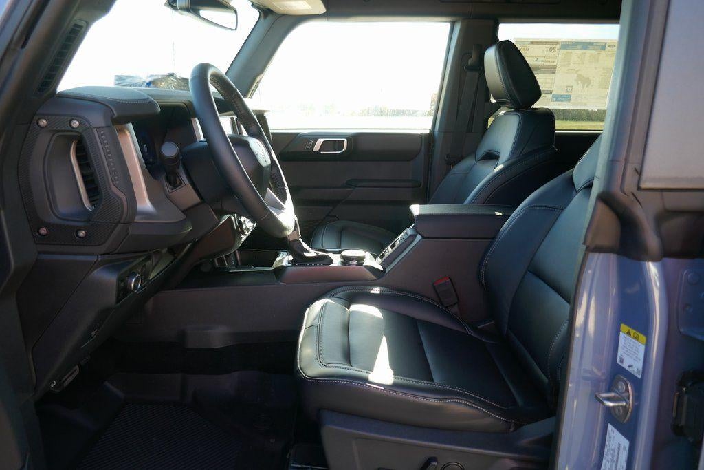 2025 Ford Bronco Outer Banks 4 Door 4x4