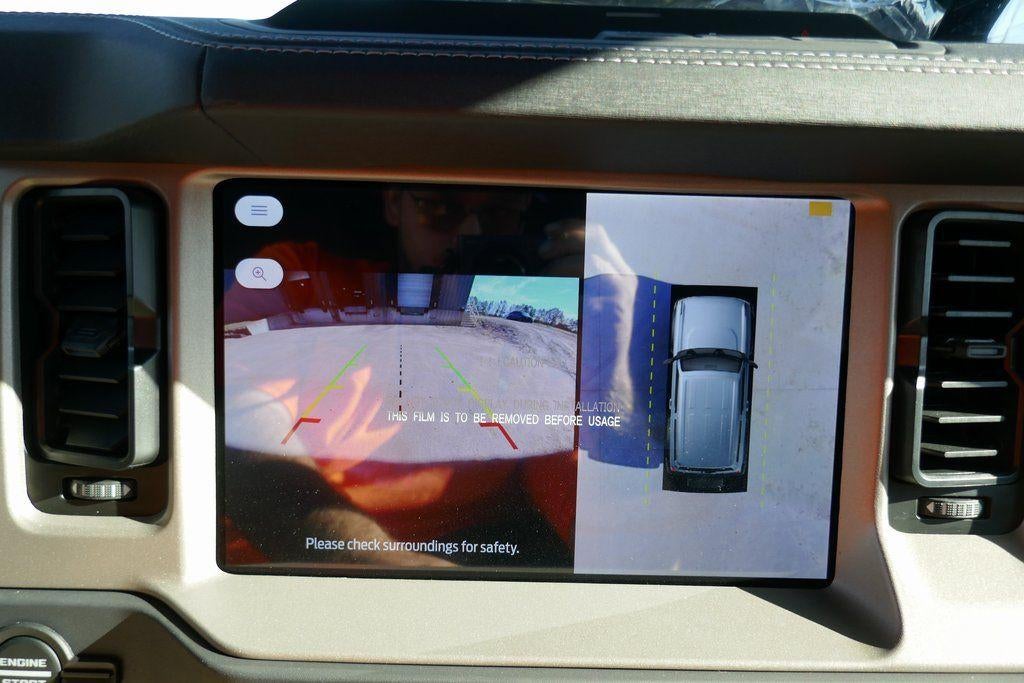 2025 Ford Bronco Outer Banks 4 Door 4x4