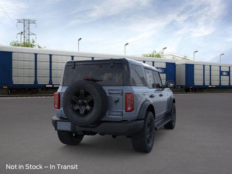 2025 Ford Bronco Outer Banks 4 Door 4x4
