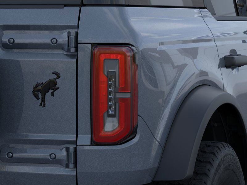 2025 Ford Bronco Outer Banks 4 Door 4x4