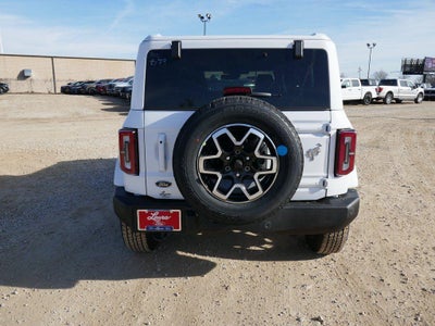 2025 Ford Bronco Outer Banks 4 Door 4x4