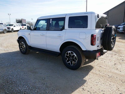 2025 Ford Bronco Outer Banks 4 Door 4x4