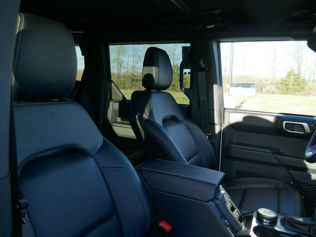 2026 Ford Bronco Outer Banks 4 Door 4x4