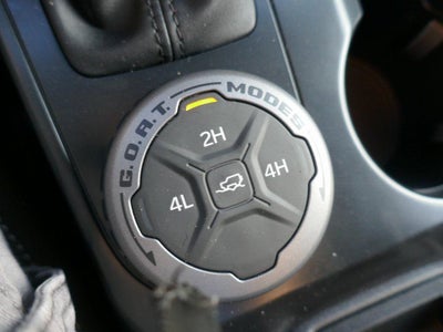 2025 Ford Bronco Outer Banks 4 Door 4x4