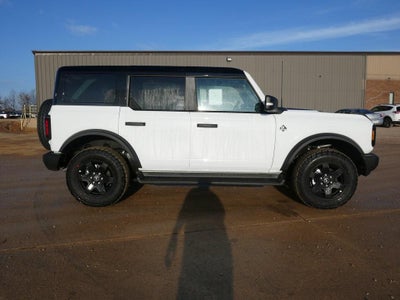 2025 Ford Bronco Outer Banks 4 Door 4x4