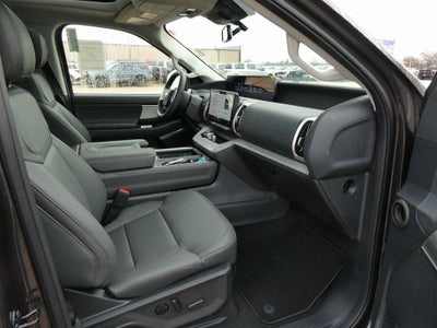 2025 Ford Expedition Max Active 4x4