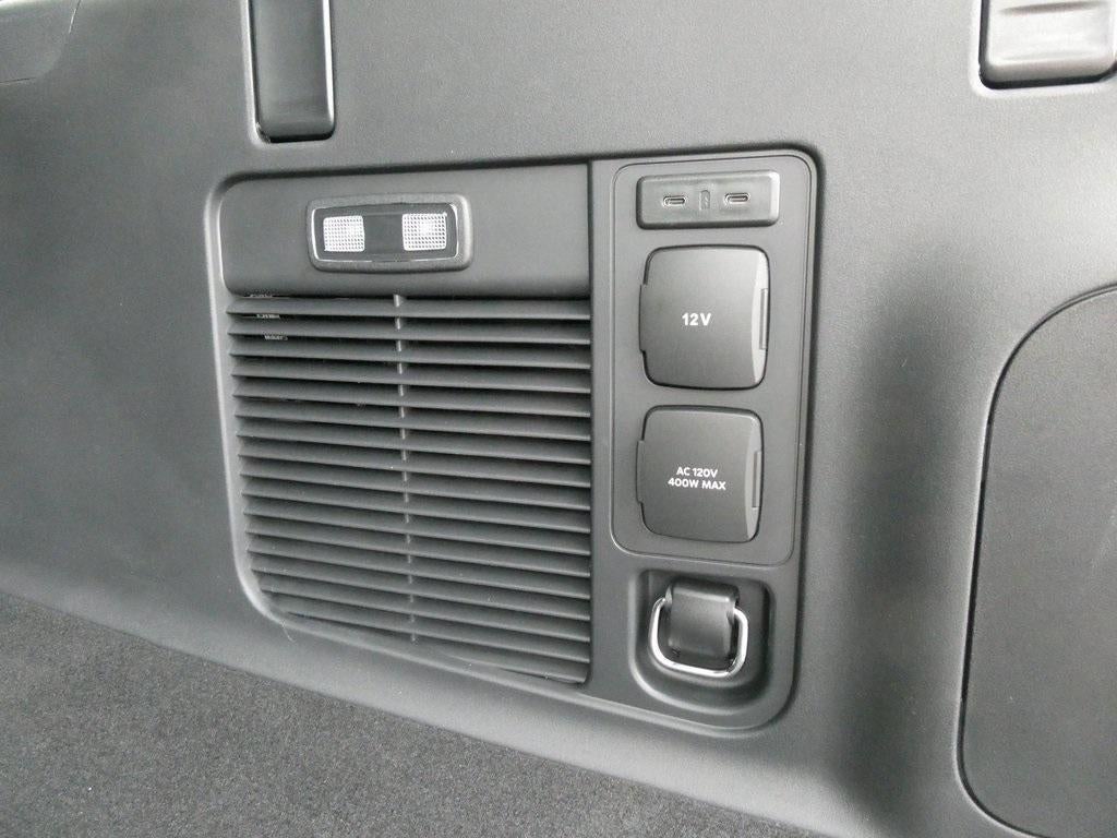 2025 Ford Expedition Max Active 4x4