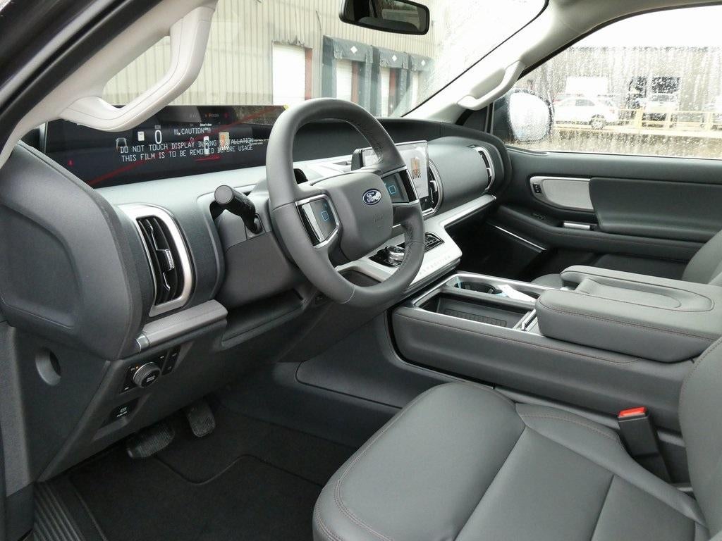 2025 Ford Expedition Max Active 4x4