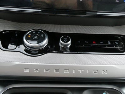 2025 Ford Expedition Max Active 4x4