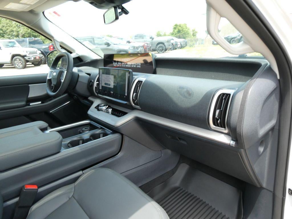 2027 Ford Expedition Max Active 4x4