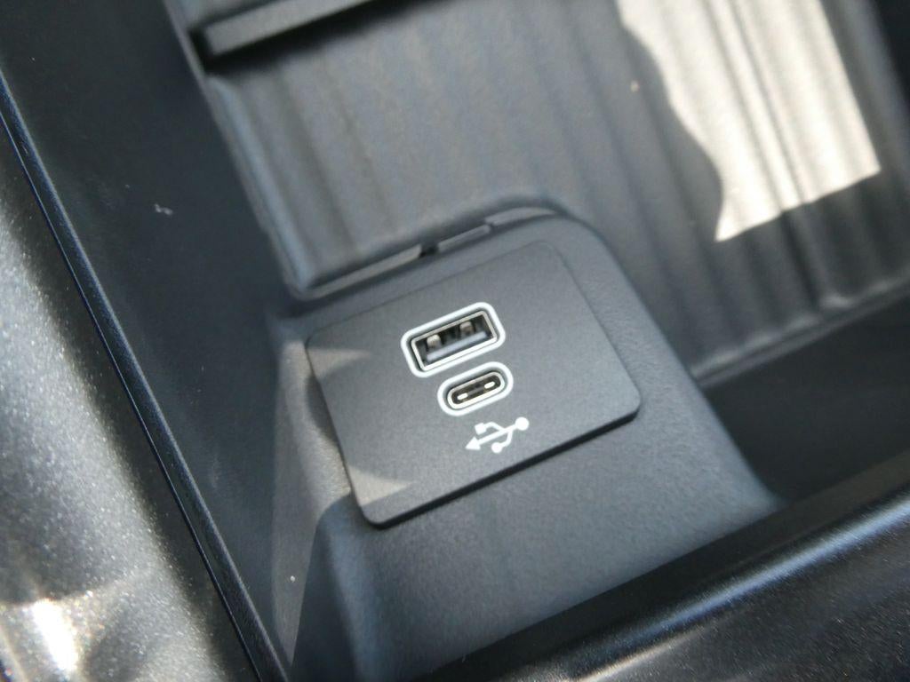 2027 Ford Expedition Max Active 4x4