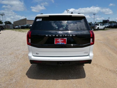 2027 Ford Expedition Max Active 4x4
