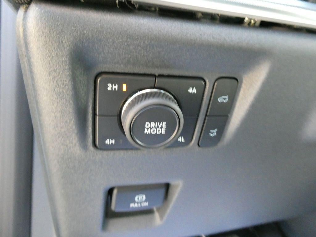 2027 Ford Expedition Max Platinum 4x4