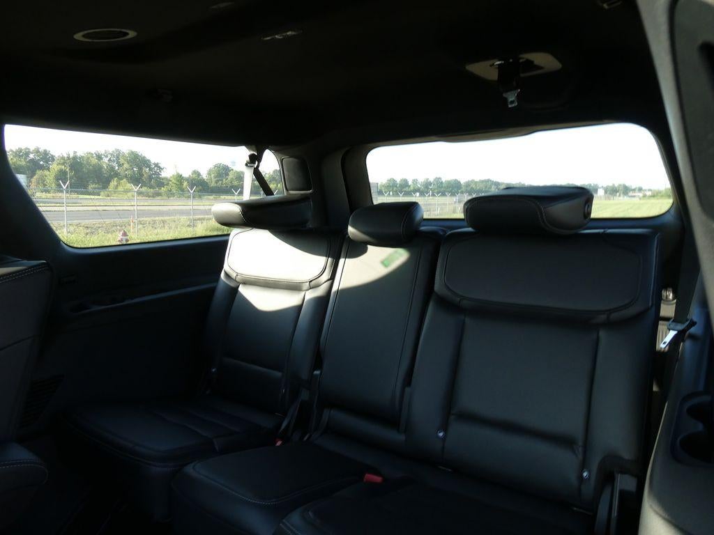 2027 Ford Expedition Max Platinum 4x4