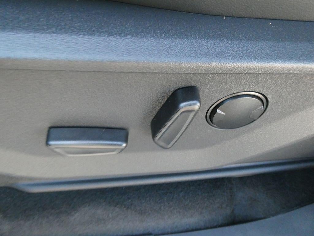 2027 Ford Expedition Max Platinum 4x4