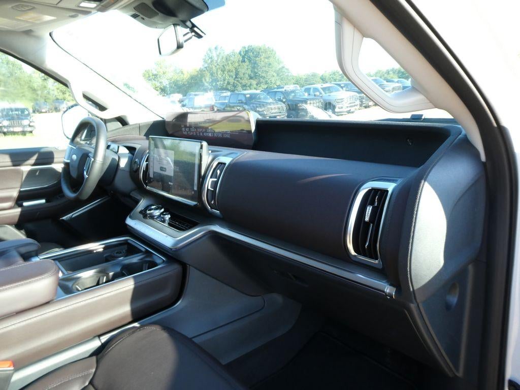 2027 Ford Expedition Max Platinum 4x4