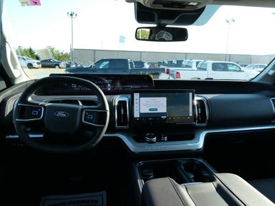 2027 Ford Expedition Max Platinum 4x4