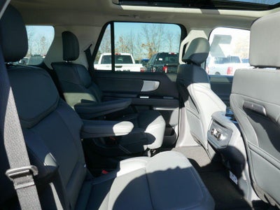 2026 Ford Expedition Active 4x4