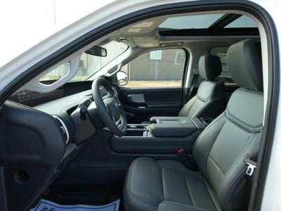 2027 Ford Expedition Active 4x4