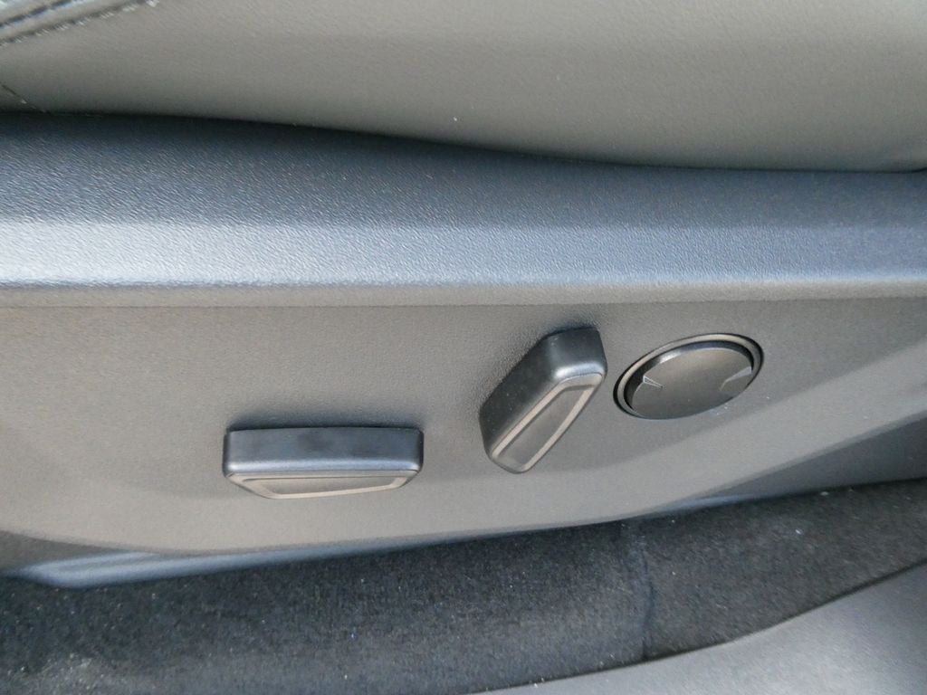 2027 Ford Expedition Active 4x4