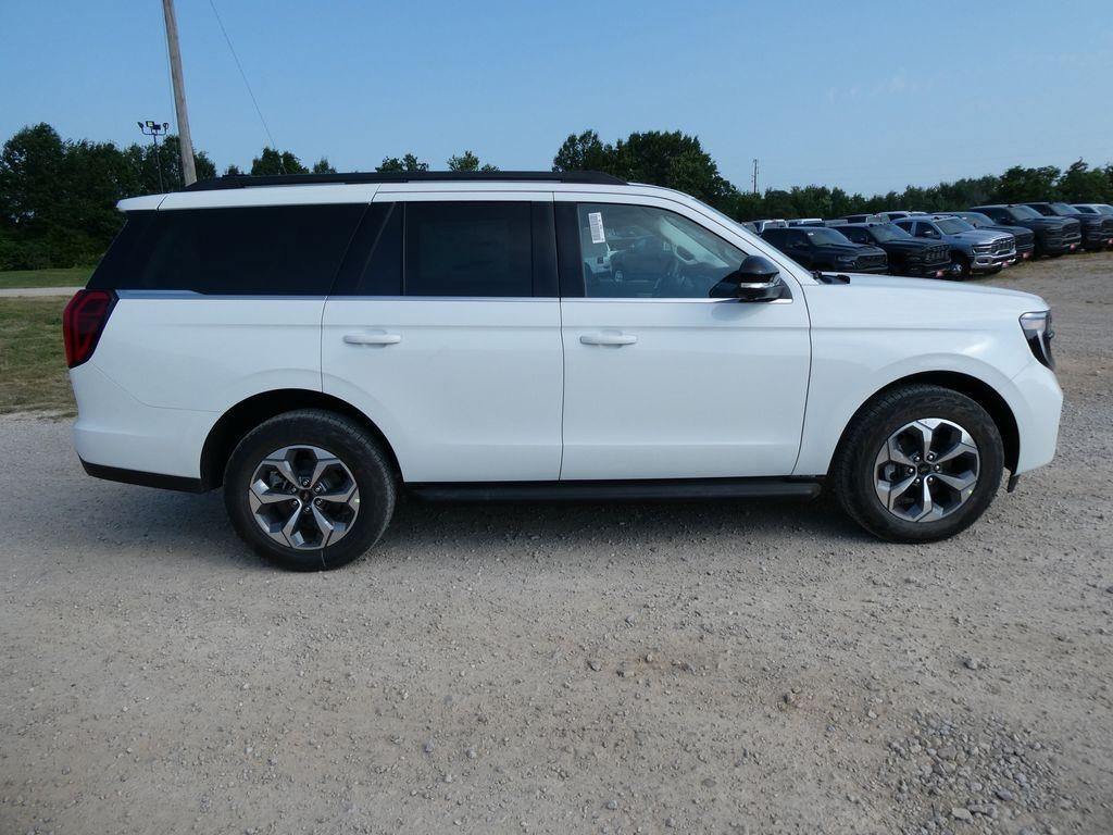 2027 Ford Expedition Active 4x4