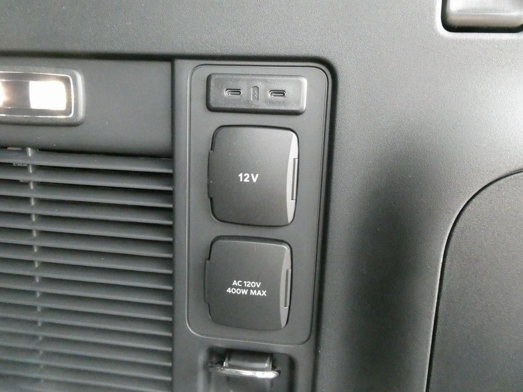 2025 Ford Expedition Active 4x4